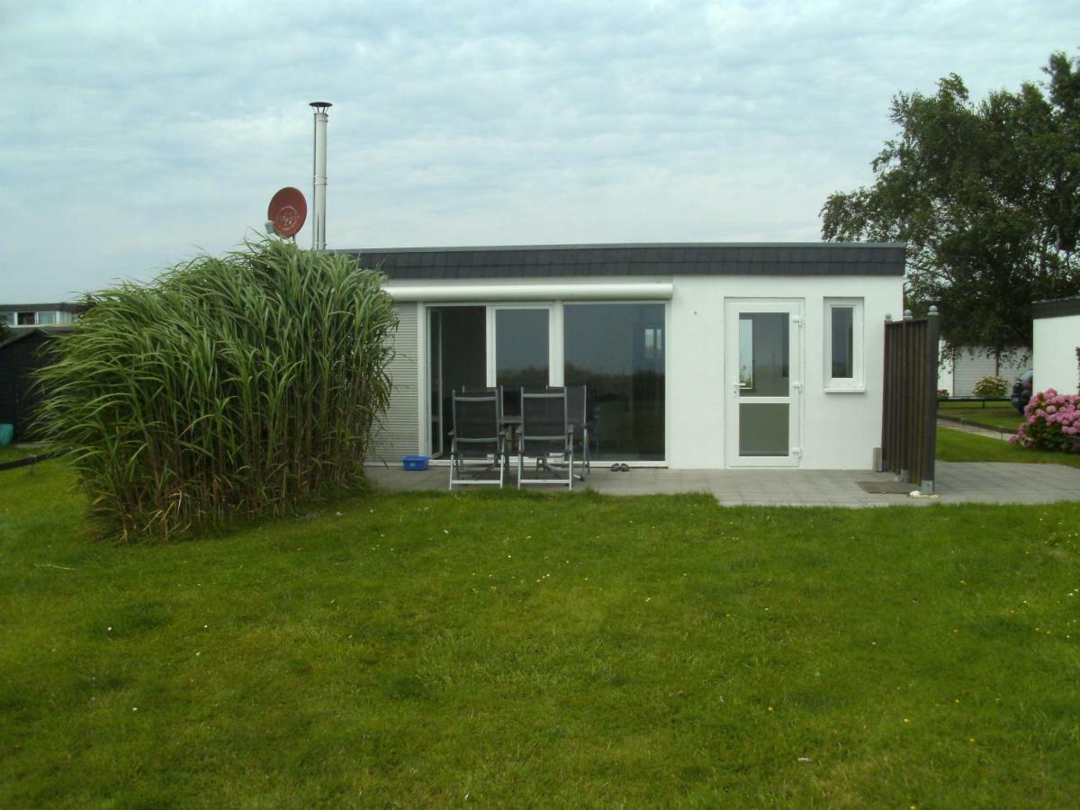 Ostseestrandhuus, Einzigartige Seelage โกรสเซนโบรเดอ ภายนอก รูปภาพ